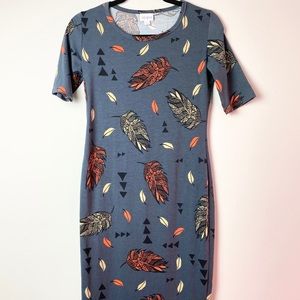 LuLa Roe Grey Feather Print Dress